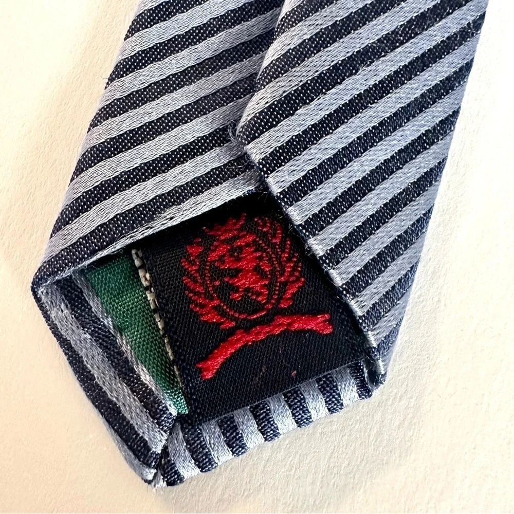 Tommy Hilfiger Men’s 100% Silk Tie 2 Tone Blue Size O/S